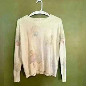 White Sweater with Light Flower Pattern, Size Large